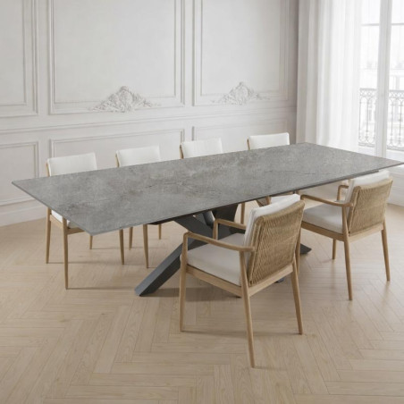 Table design sur-mesure en céramique Dekton Soke
