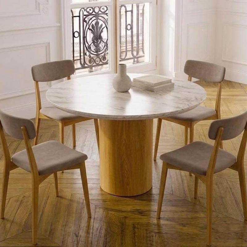 Mise en situation pieds table ronde chêne naturel