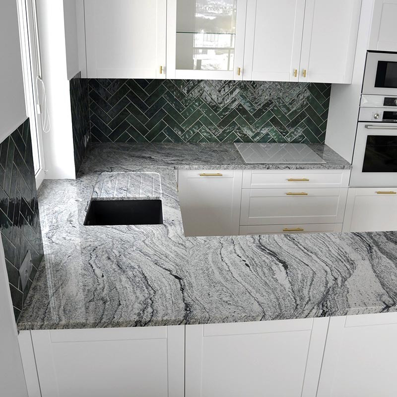 Cuisine en granit sur mesure viscount white