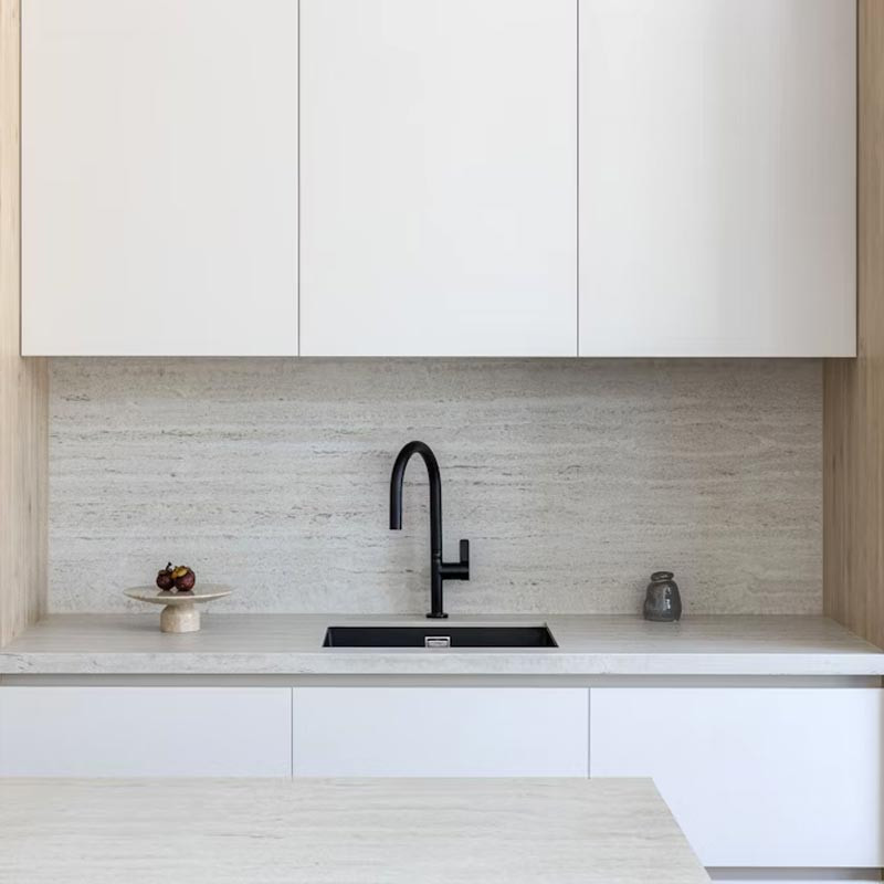 Plan de tcuisine sur mesure en Dekton PietraKdoe TK06 Marmorio